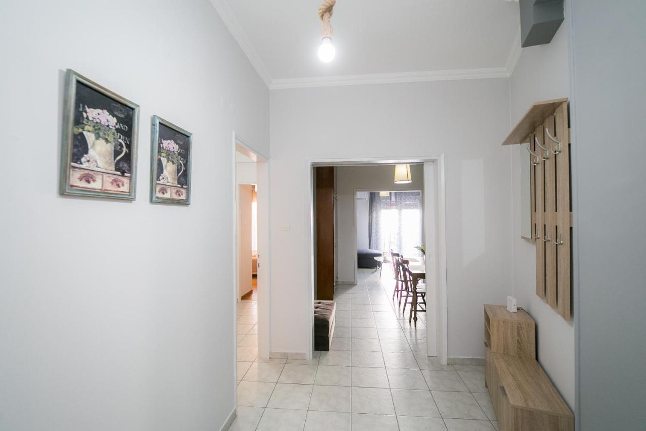 Central Guests Apartment Volos Buitenkant foto