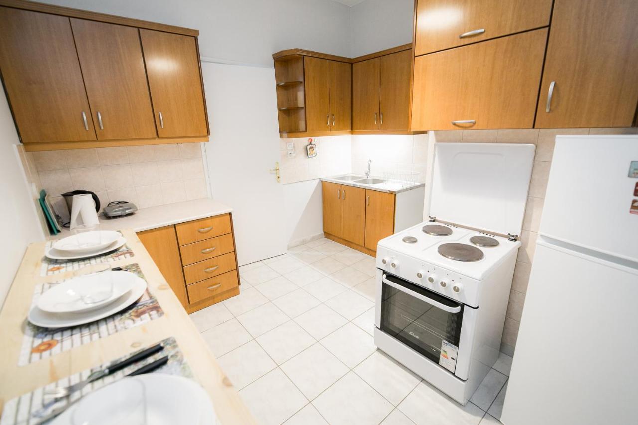 Central Guests Apartment Volos Buitenkant foto